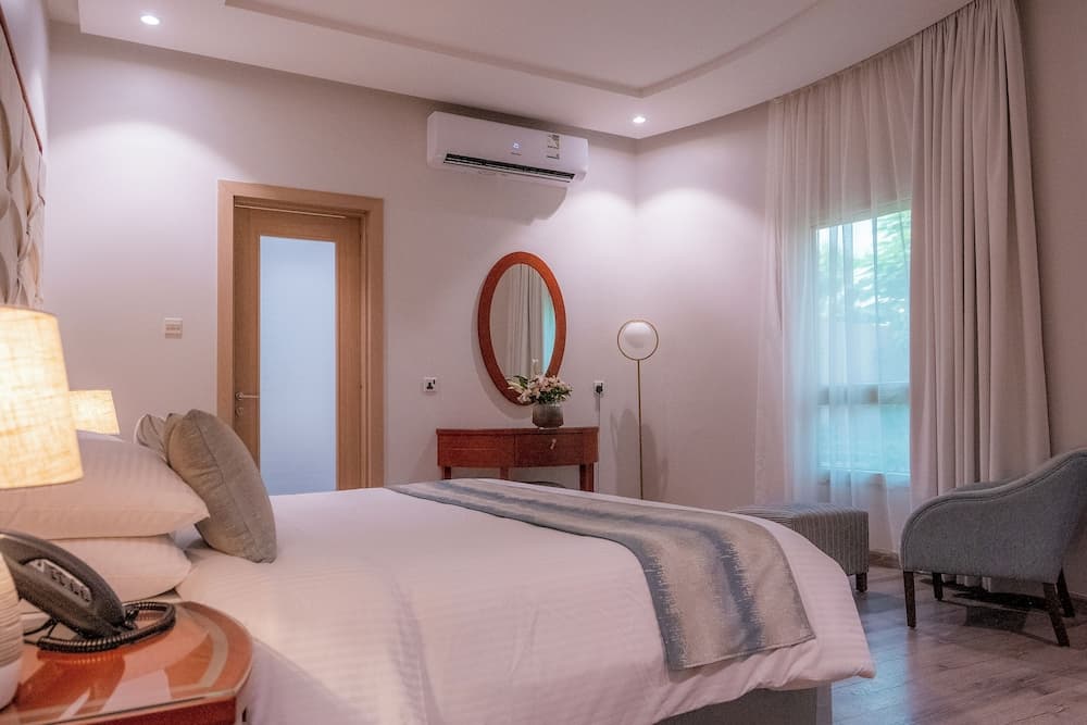 Laguna Vista Hotel