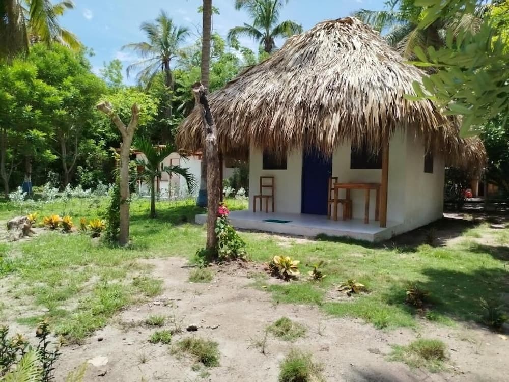 Hotel Coral Sand