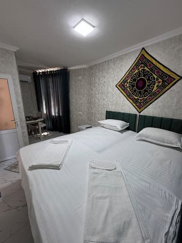 Khan Apartments