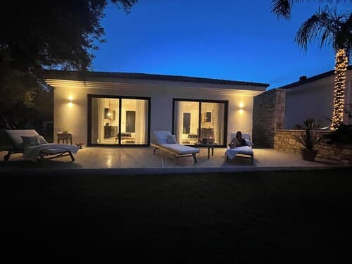 Garden Suite, Beautiful Seaview & Close to Beach