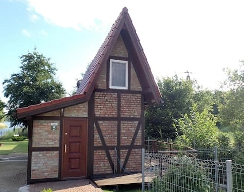 Bungalow in Kolczewo at a Lake