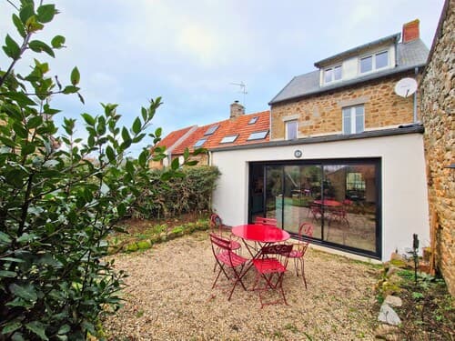 Charming Holiday Home, in the Heart of the bay of Mont St. Michel