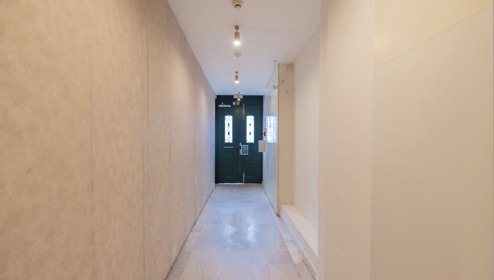 Carmo 43 by LovelyStay