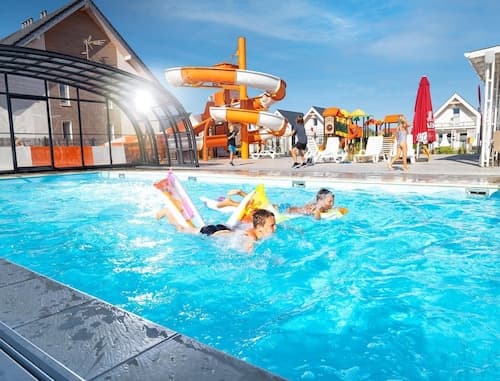 Cozy Holiday Home With Pool for 8