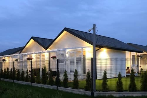 Holiday Homes Close to the Seaside Beach