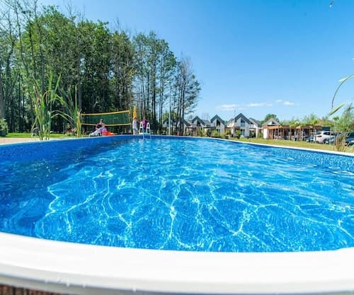 Comfortable Holiday Homes, Summer Pool, Sauna