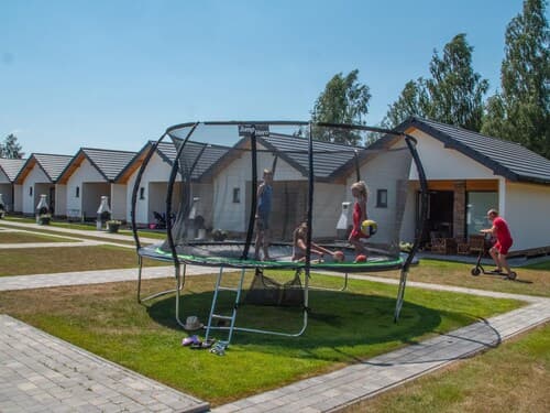 Holiday Homes With Terraces, Close to the Beach