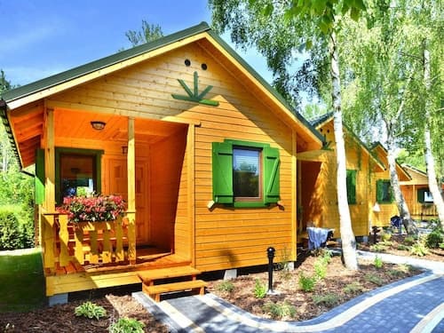Holiday Homes With Terraces, Close to the Beach