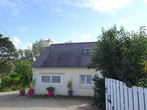Holiday Home in Port Blanc by Sandy Beach