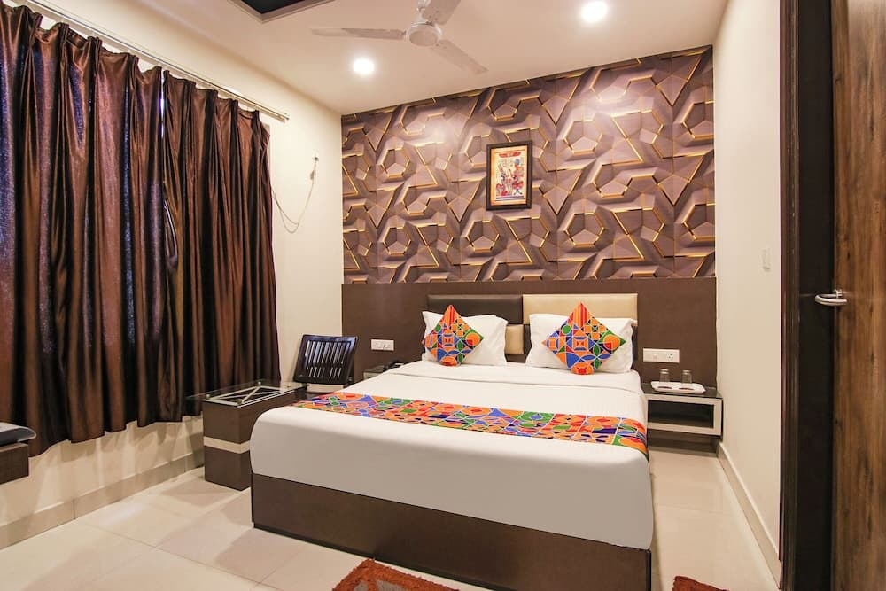 Hotel Rosewood Inn