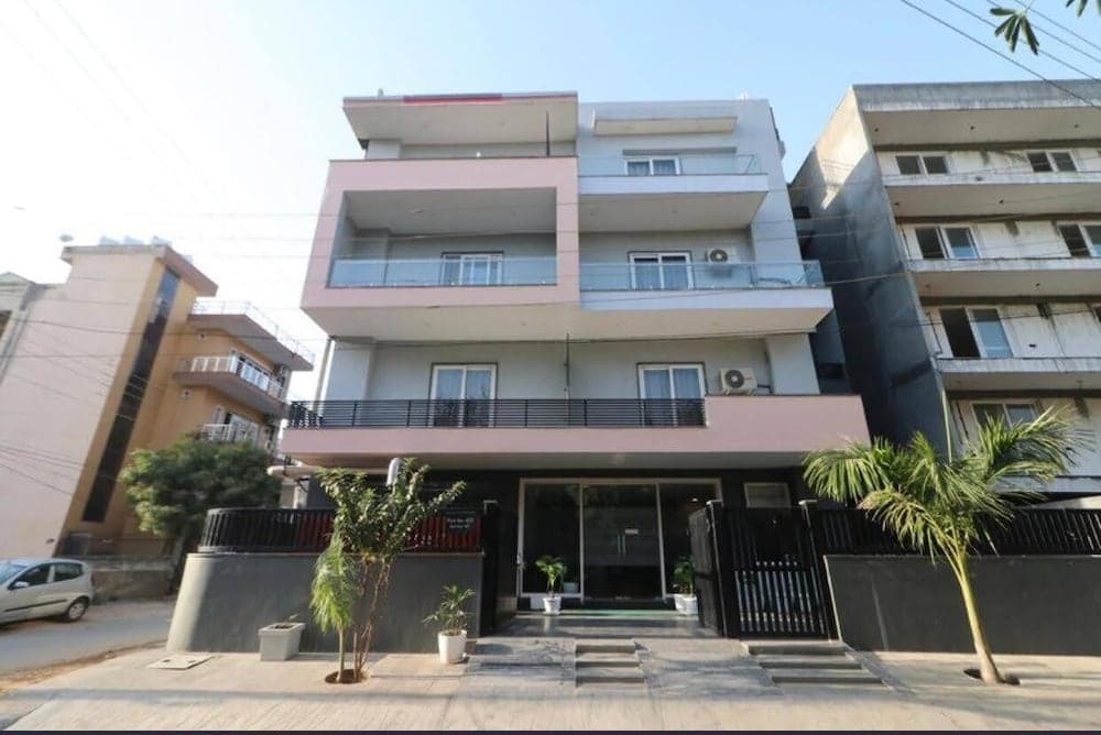 Akshay Home Stay