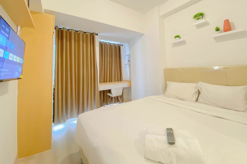 Good Choice And Homey Studio At Tokyo Riverside Pik 2 Apartment