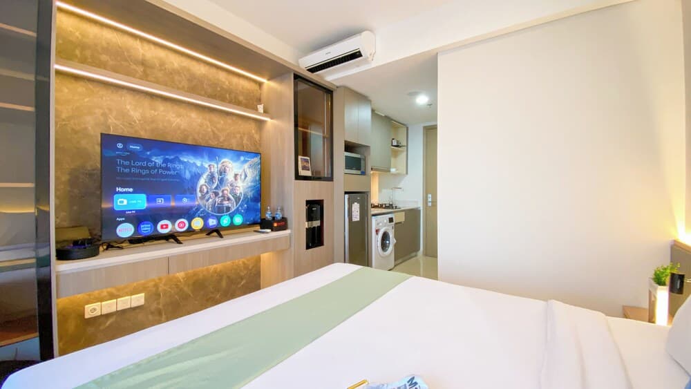 Warm And Cozy Studio Apartment At Gold Coast