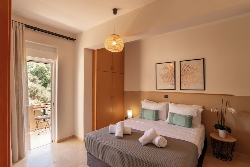 Ibis Apartments