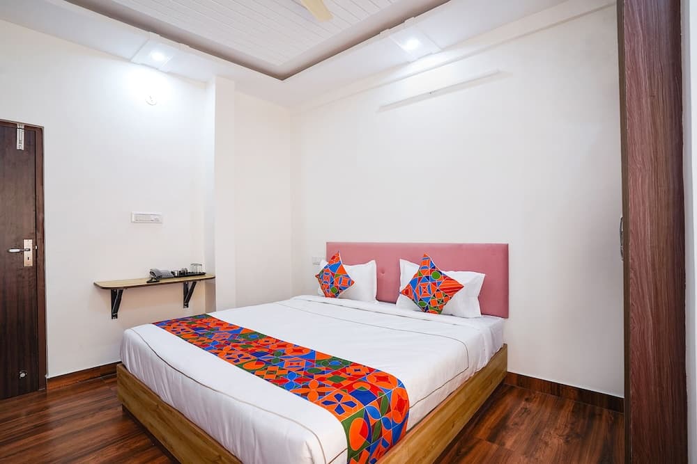 Fabhotel Hsr Gateway