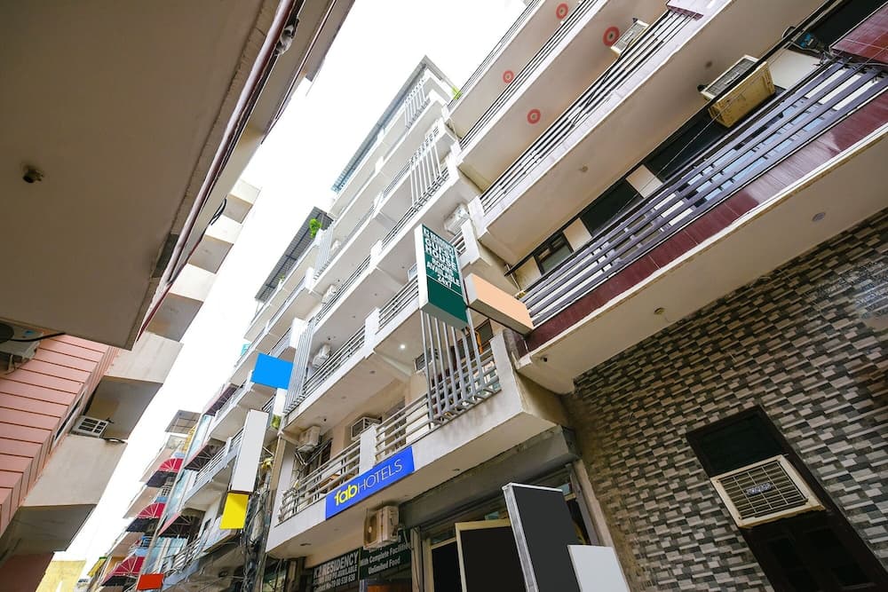 Fabhotel K2 Residency