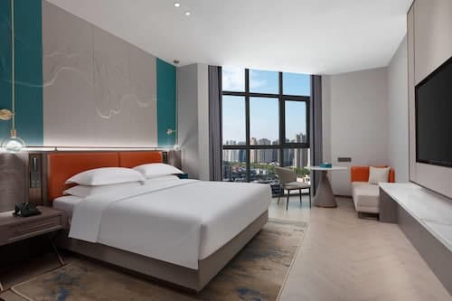 Days Hotel by Wyndham Jingzhou Jinlong