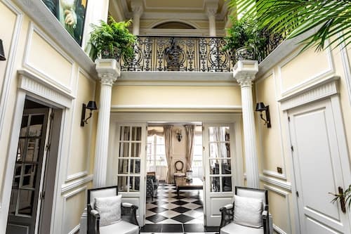 Orangesquare-4bedroom -4 Bathrooms-8 Guests