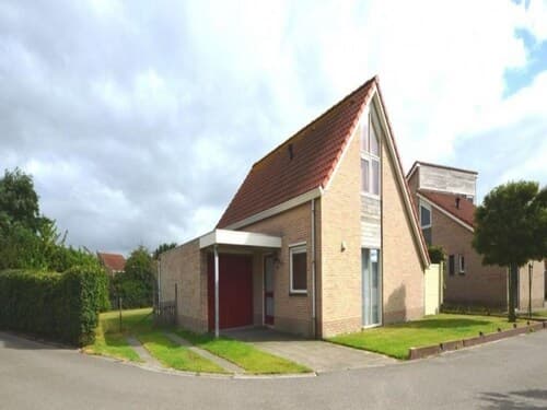 Bungalow in Breskens Near the Beach