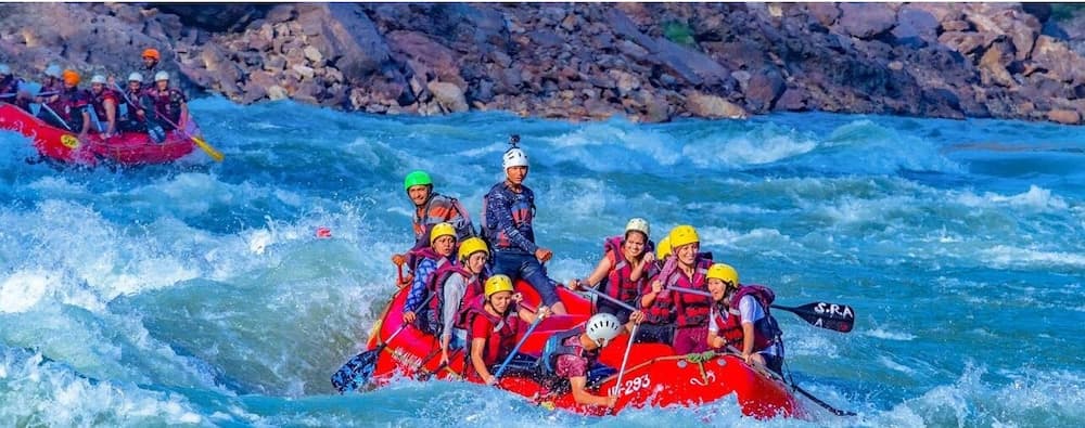 Konaklama yerinden şehir manzarası