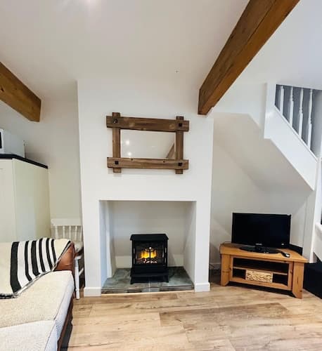 Cozy Cottage in Mytholmroyd nr Hebden Bridge