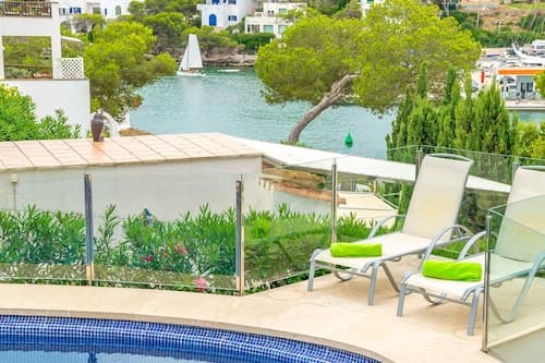 Cala Llonga in Cala d Or