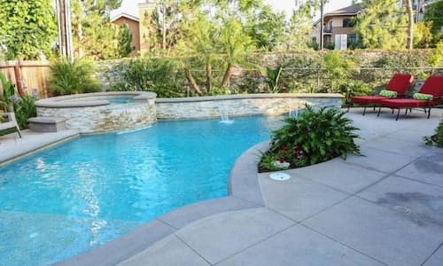 Upscale 6 Bed, 5 Ba, New Pool W/jacuzzi, 1/2 Mile Walk to Disney