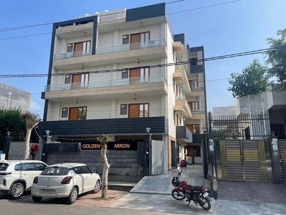 Hotel Golden Arrow