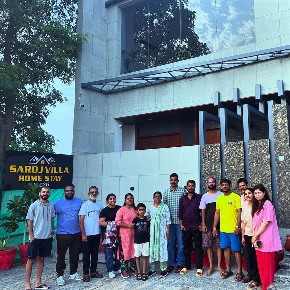 Saroj Villa