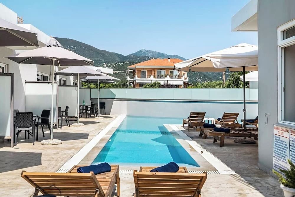 BLUE STAR APARTHOTEL