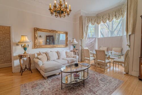 Warm & Welcoming London Escape With Home Touches