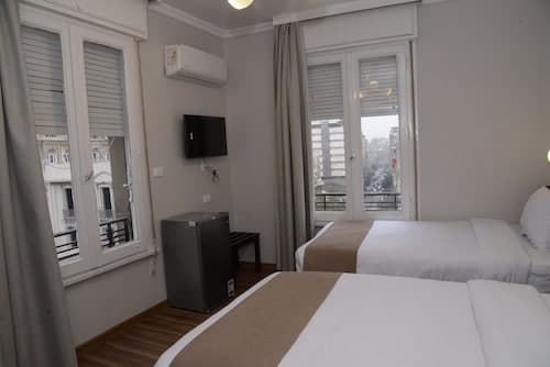 Lotus Hotel