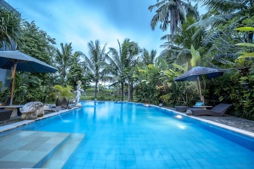 Gita Maha Hotel
