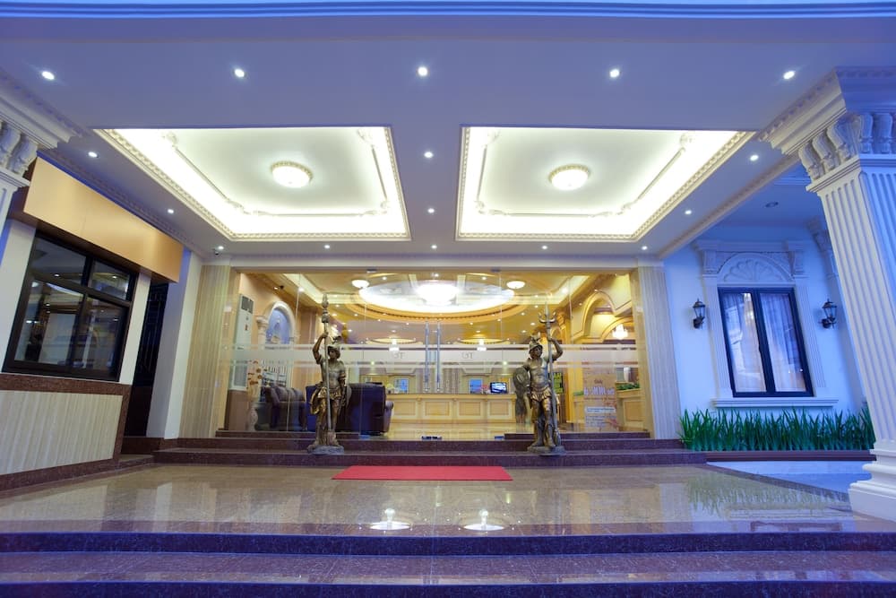 Grand Town Hotel Makassar