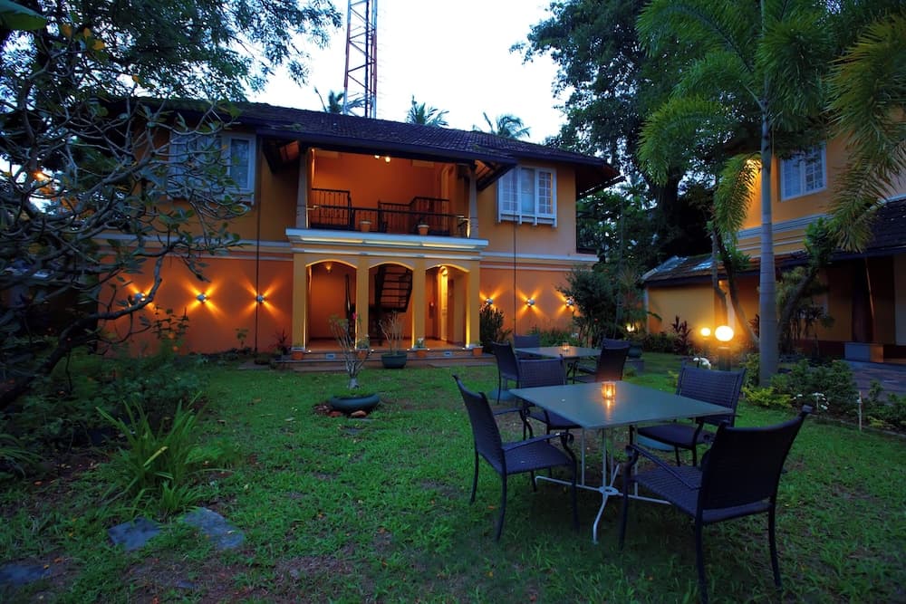 Tea Bungalow
