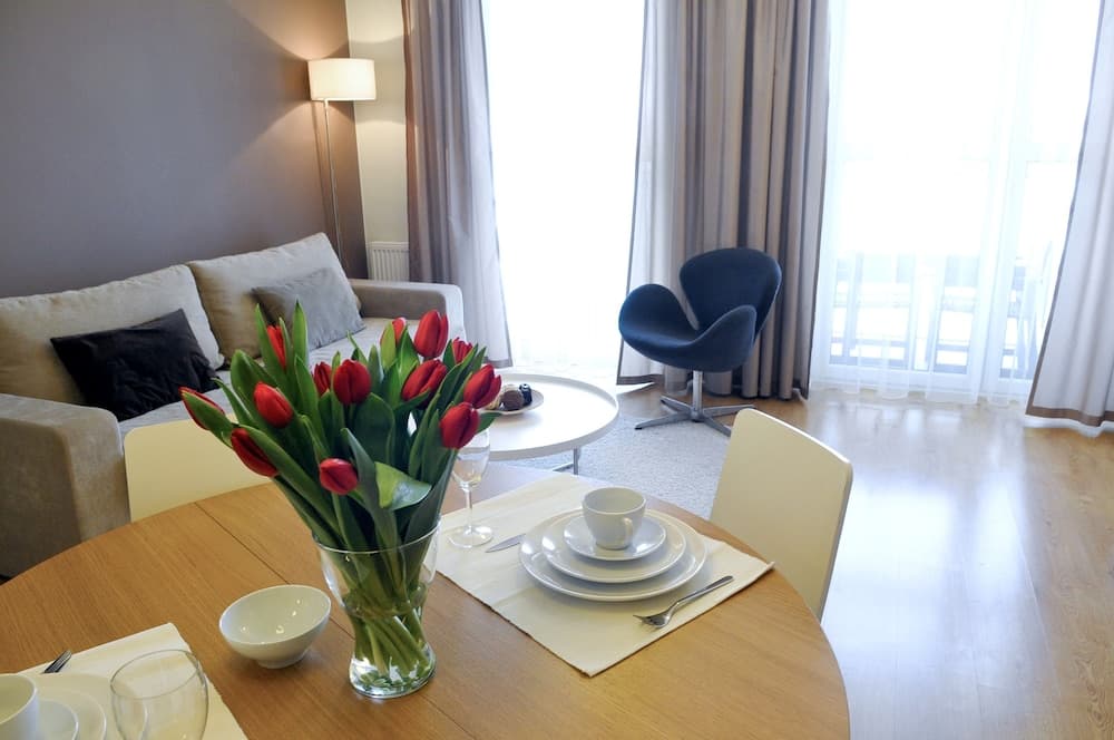 IRS ROYAL APARTMENTS - IRS Fregata