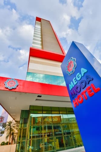 Mega Moda Hotel