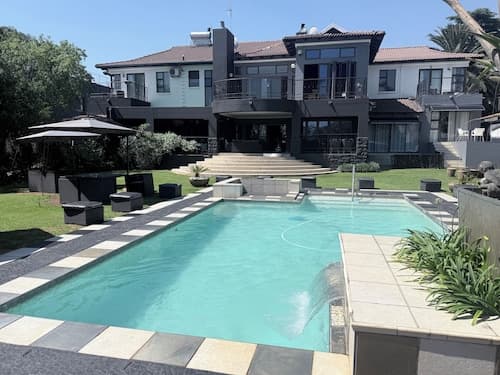 Africa Paradise Airport Boutique Hotel