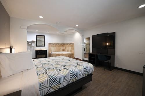Motel 6 Tustin, CA – Orange County
