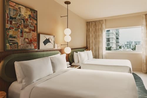 Nautilus Sonesta Miami Beach