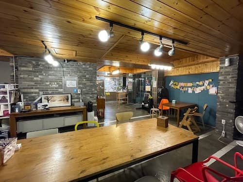 Twin Rabbit Guesthouse