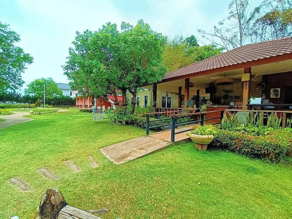 Villa De Bua Resort at Nan