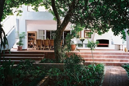 Melrose Place Boutique Hotel
