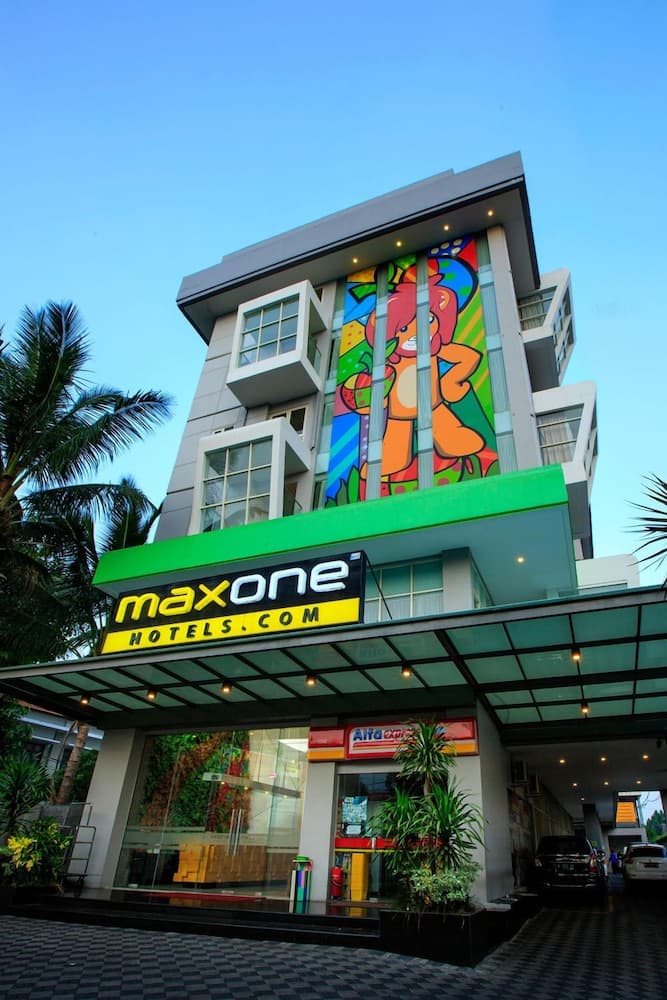 Maxone Hotels at Malang