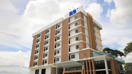 B2 Ubon Airport Premier Hotel