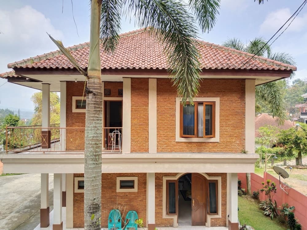 Villa Yustisia Curug 7 Cilember