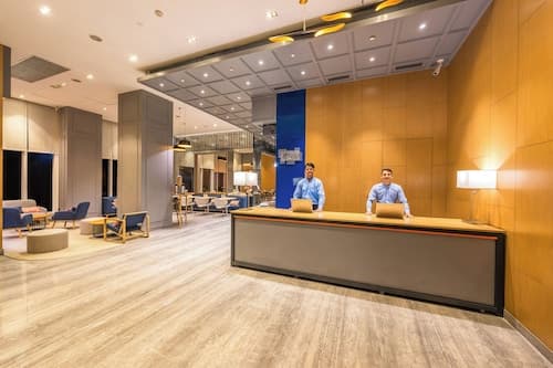 Holiday Inn Express Greater Noida Knowledge Park by IHG