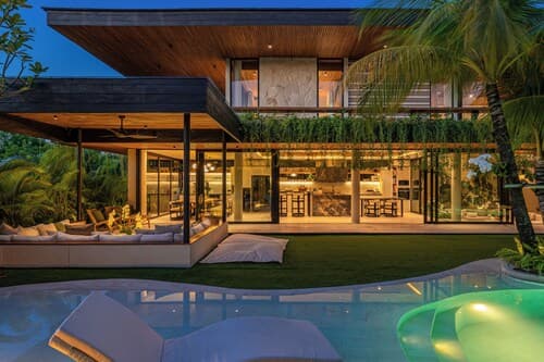 CocoBay Bali | 8-Bedroom Villa in Berawa, Canggu