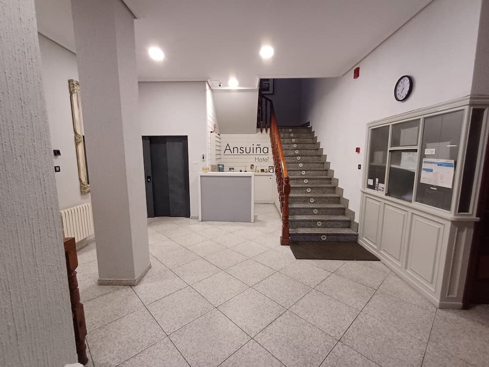 Hotel Ansuiña