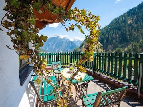 Comfortable Apartment in Mayrhofen With Garden